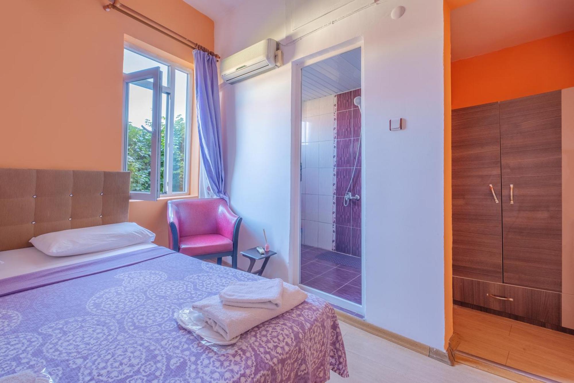 Efsali Hotel Kaleici Анталия Екстериор снимка